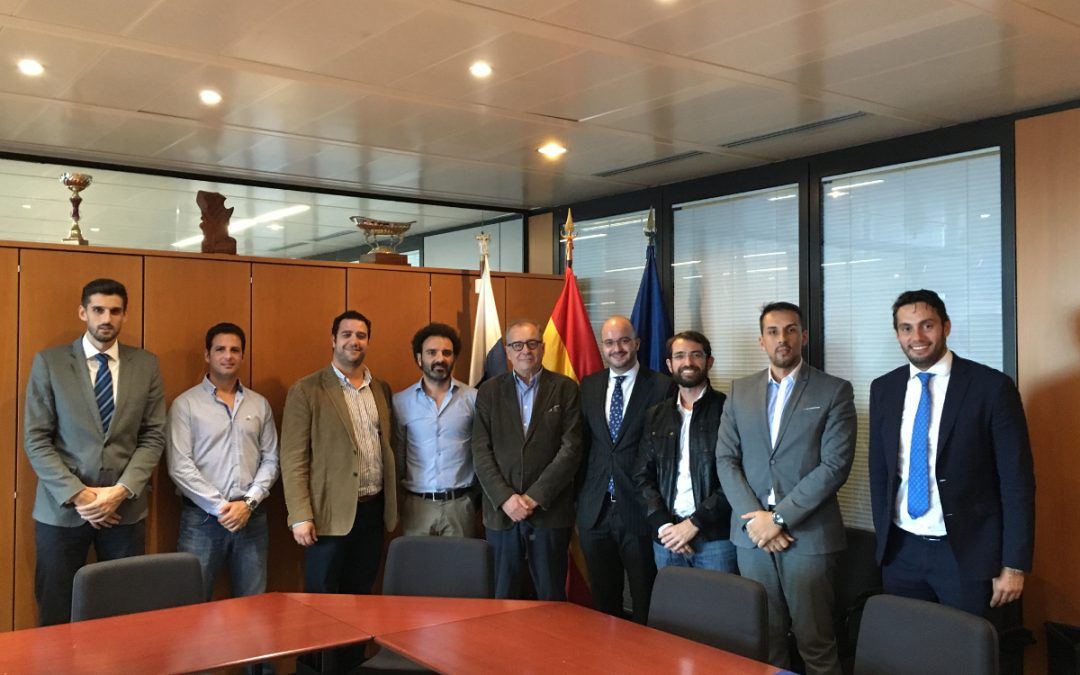 Fermín Albaladejo visita Gobierno de Canarias